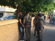 بالفيديو: بلاغ بوقوع عملية إطلاق نار في يافا والشرطة تعتقل أحد المارة